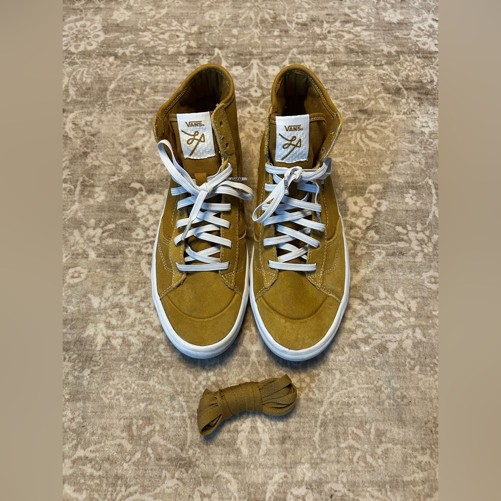 Vans Men's 8 Women’s 9.5 High-Top Sneakers - Tan/Mustard